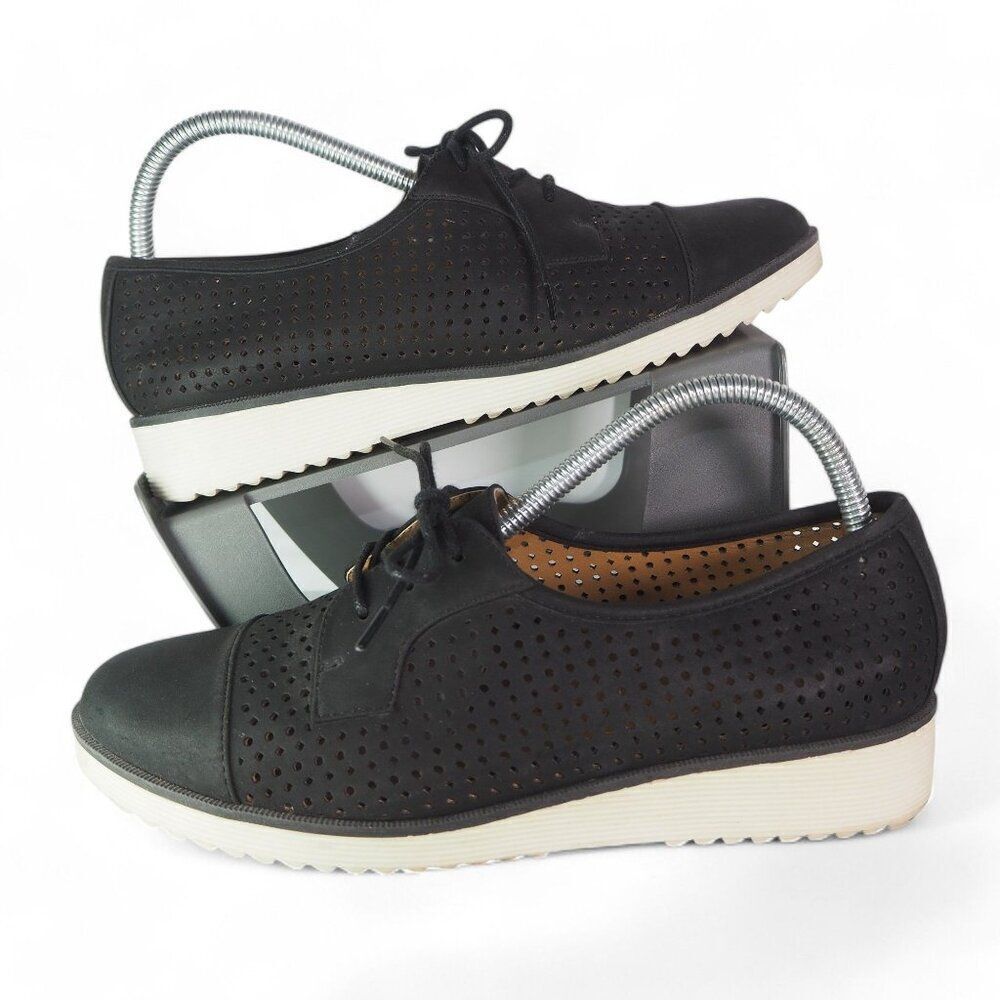 Natural Soul Vivian Faux Nubuck Perforated Lace-up Shoes Black Women's 9.5M